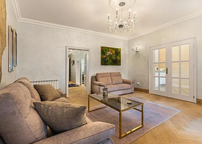 Krone Apartment