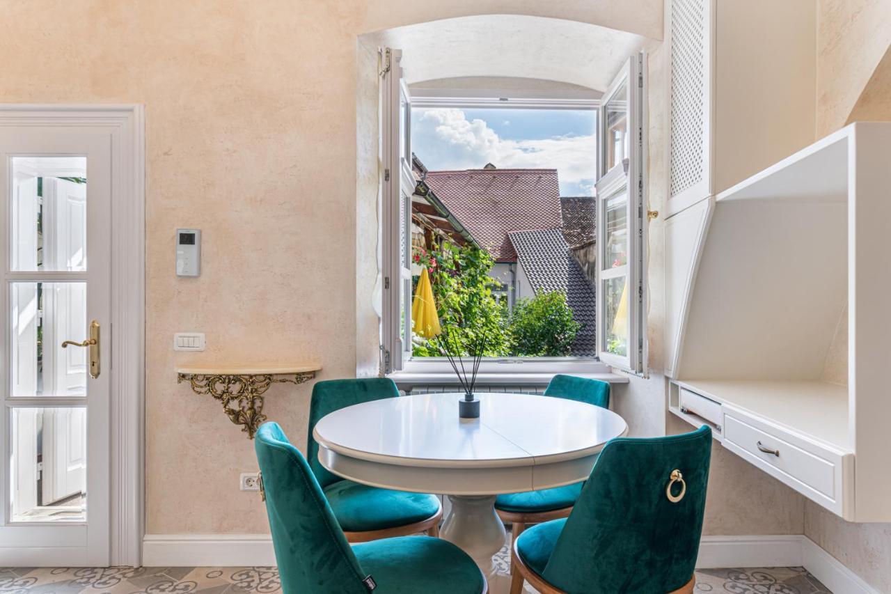 Krone Apartment *